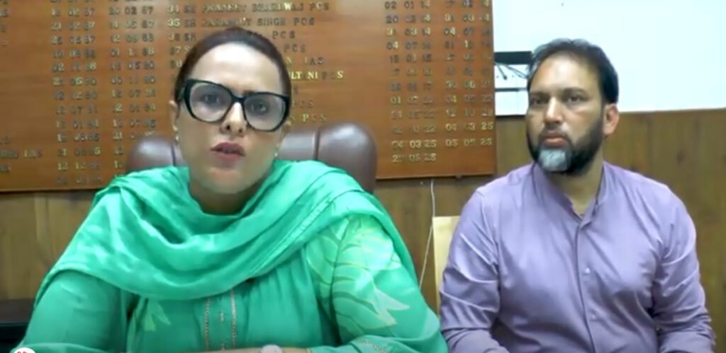 Public Advisory : जिले में 280 पेट्रोल पंपों और गैस एजेंसियों पर जरूरी मात्रा में पेट्रोल, डीजल व गैस की निर्विघ्न सप्लाई जारी : अतिरिक्त डिप्टी कमिश्नर Public Advisory : जिले में 280 पेट्रोल पंपों और गैस एजेंसियों पर जरूरी मात्रा में पेट्रोल, डीजल व गैस की निर्विघ्न सप्लाई जारी : अतिरिक्त डिप्टी कमिश्नर