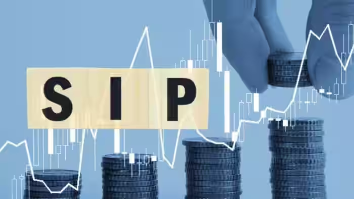 SIP Investment : पैसा बनाने वाली मशीन: SIP से बना करोड़पति बनने का मौका! जानिए इस सुपरहिट फंड का फॉर्मूला SIP Investment : पैसा बनाने वाली मशीन: SIP से बना करोड़पति बनने का मौका! जानिए इस सुपरहिट फंड का फॉर्मूला