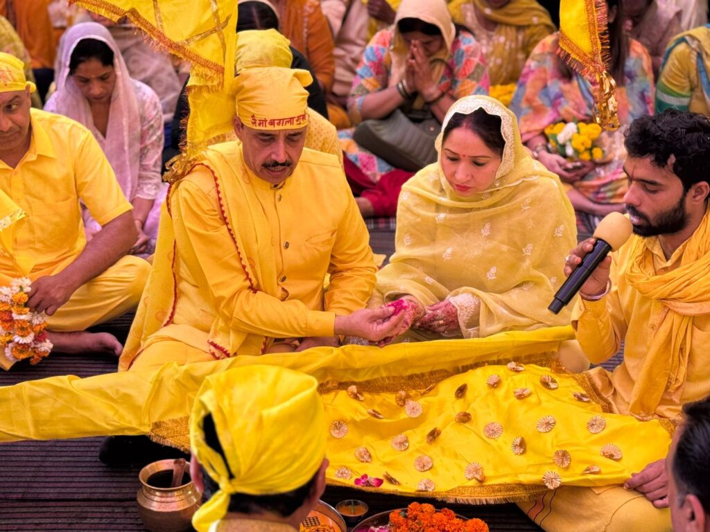 Maa Baglamukhi Dham Hawan : माँ के आँसू भगवान के दिल को भी चीर देते हैं-नवजीत भारद्वाज 3 WhatsApp Image 2026 04 23 at 2.26.09 PM WhatsApp Image 2026 04 23 at 2.26.09 PM Maa Baglamukhi Dham Hawan