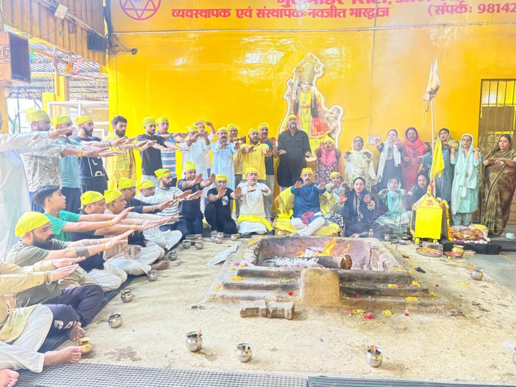 Shri Shanidev Havan : जहां हिसाब शुरू, वहां प्रेम समाप्त- नवजीत भारद्वाज
