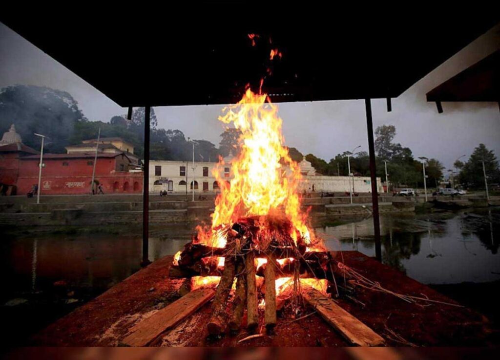 Cremation Facts : अंतिम संस्कार के बाद भी नहीं जलता शरीर का यह हिस्सा! जानिए क्या है इसके पीछे का सच