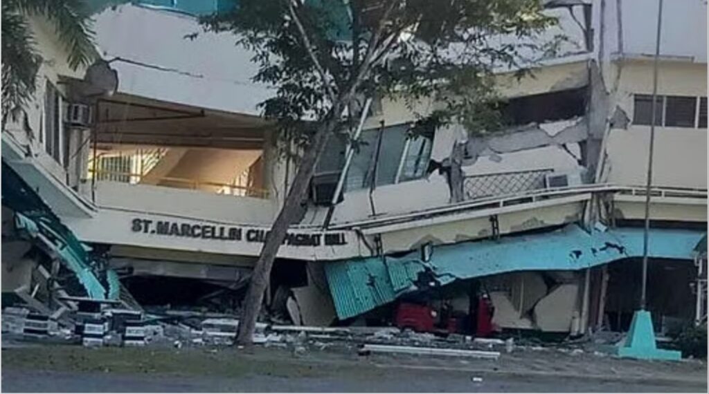 Philippines Earthquake : फिलीपींस में 7.8 तीव्रता का भीषण भूकंप, सुनामी का खतरा; कई देशों में हाई अलर्ट जारी Philippines Earthquake : फिलीपींस में 7.8 तीव्रता का भीषण भूकंप, सुनामी का खतरा; कई देशों में हाई अलर्ट जारी