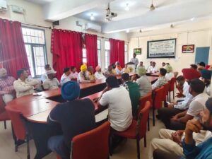 Khet Bachao Abhiyan : खेत बचाओ अभियान को मिला बल, किसानों को टिकाऊ और वैज्ञानिक खेती के लिए किया गया जागरूक