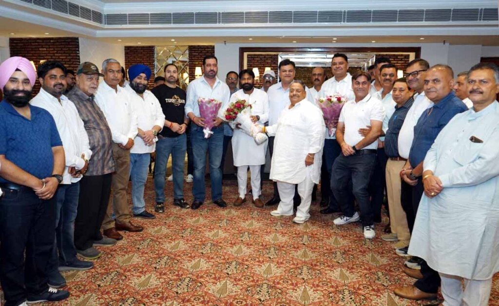 Jalandhar Fruit Mandi Association Formed: Vaibhav Sachdeva Elected President, Yashpal Bitta Chairman