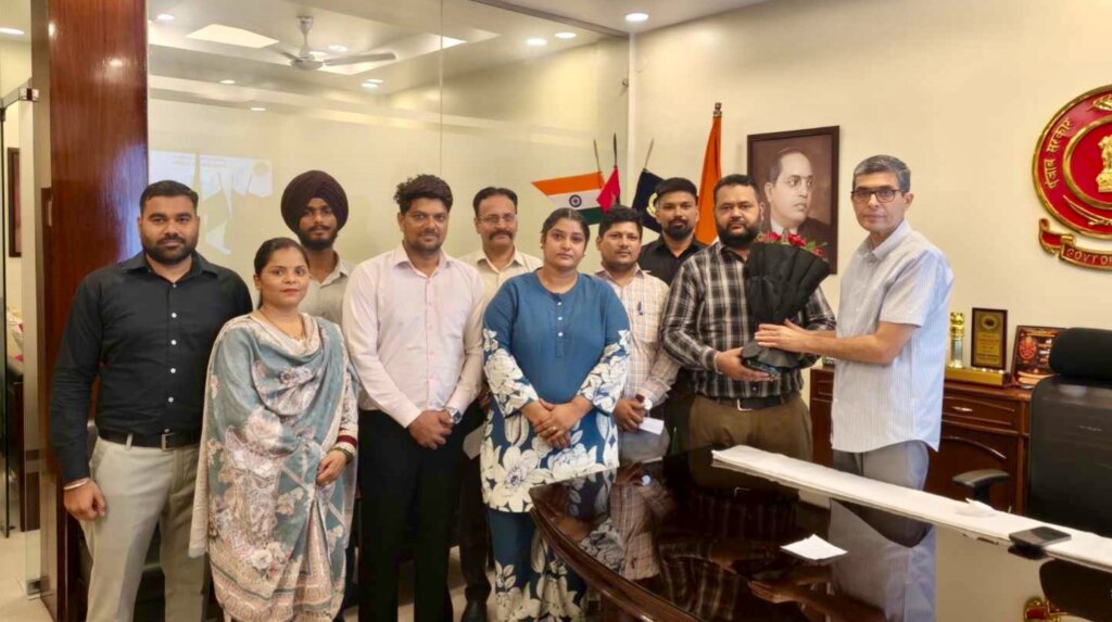 Home Health Care Association meets with Police Commissioner: पुलिस कमिश्नर से होम हेल्थ केयर वेलफेयर एसोसिएशन की अहम बैठक, डिफॉल्टर होम हेल्थ केयर एजेंसियों पर जल्द हो सकती है सख्त कार्रवाई Home Health Care Association meets with Police Commissioner: पुलिस कमिश्नर से होम हेल्थ केयर वेलफेयर एसोसिएशन की अहम बैठक, डिफॉल्टर होम हेल्थ केयर एजेंसियों पर जल्द हो सकती है सख्त कार्रवाई