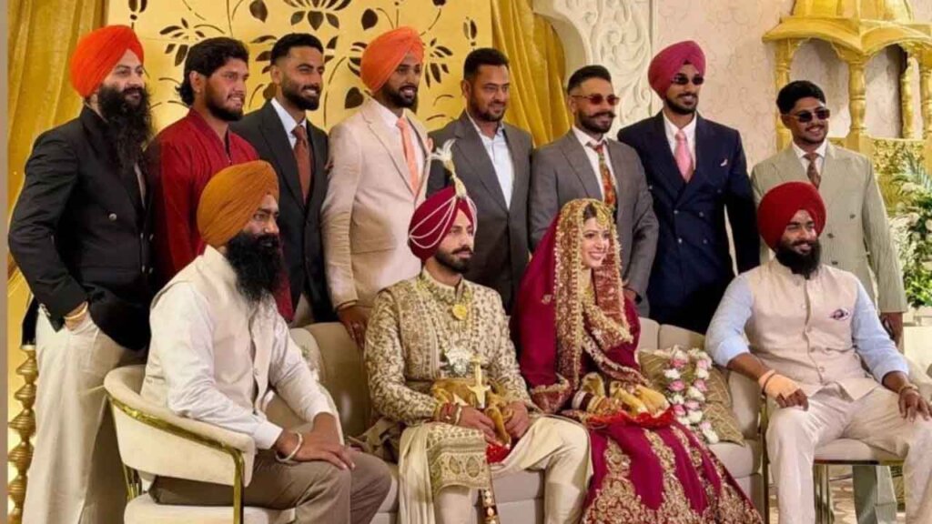 Ramandeep Singh-Charlie Chauhan Wedding : 8 साल के प्यार को मिला नया मुकाम, टीवी एक्ट्रेस और क्रिकेटर ने रचाई शादी