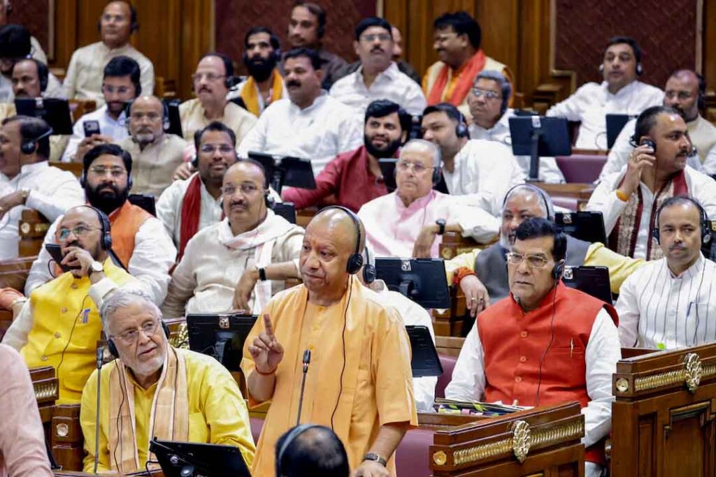 Uttar Pradesh Supplementary Budget 2026 : सुप्रीम कोर्ट के फैसले के बाद यूपी सरकार का बड़ा एक्शन, अब मदरसे नहीं दे सकेंगे कामिल-फाजिल की डिग्री।