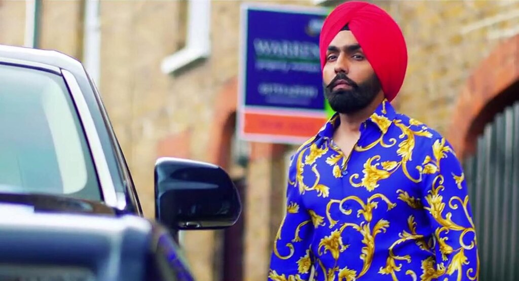 Punjabi Singer Ammy Virk Car Firing in Canada: कनाडा में पंजाबी सिंगर एमी विर्क की कार पर फायरिंग! शो के बाद Rolls-Royce Cullinan पर चलीं 7 गोलियां 